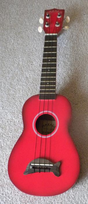 gitar ukuleli